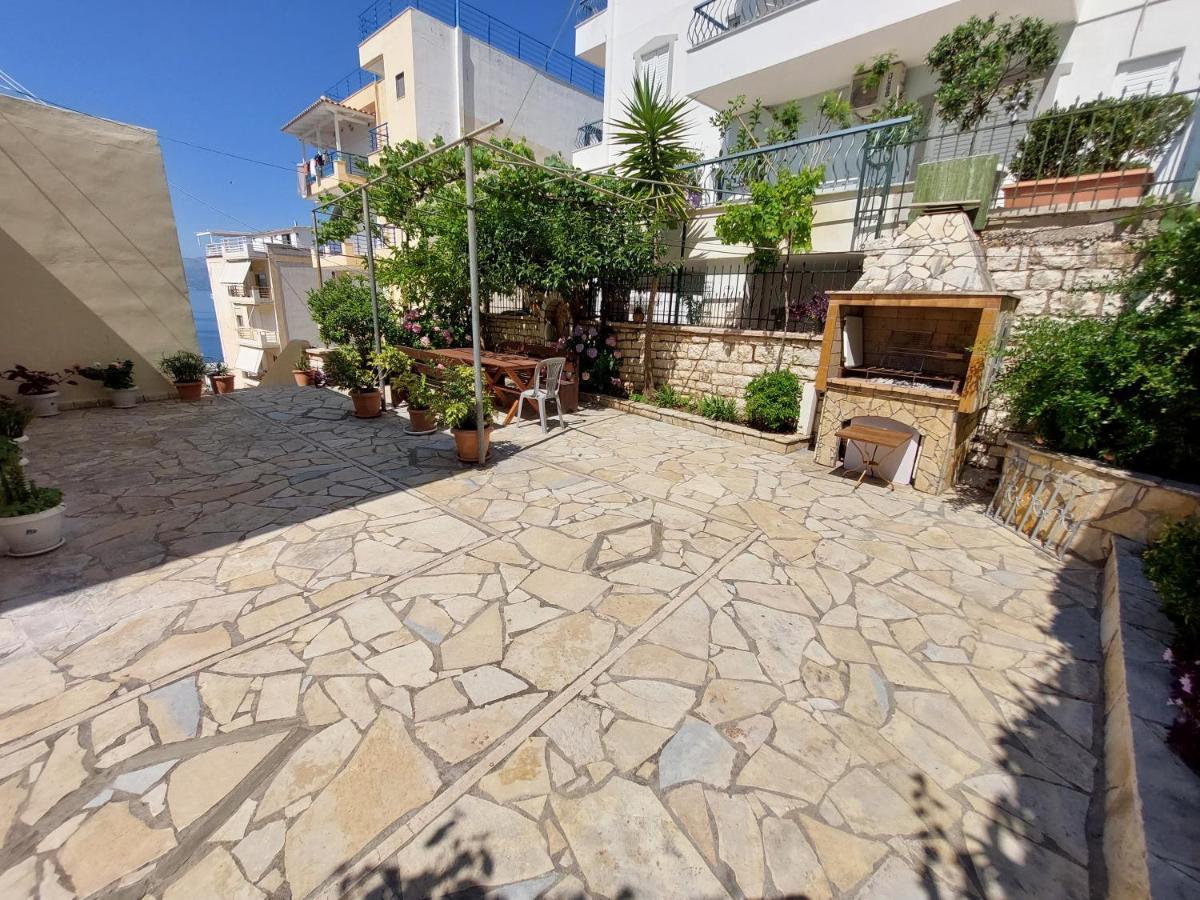 The Sun House Apartamento Sarandë Exterior foto