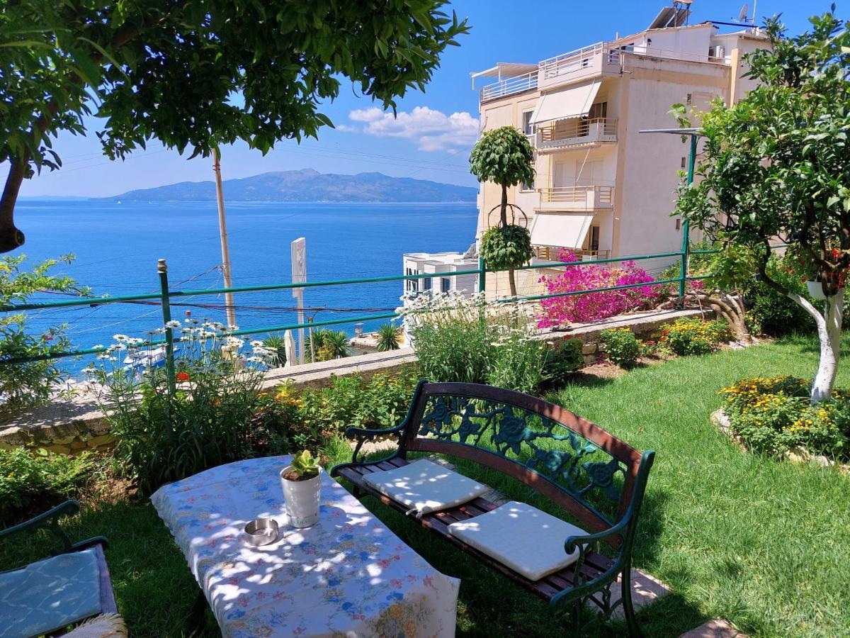 The Sun House Apartamento Sarandë Exterior foto